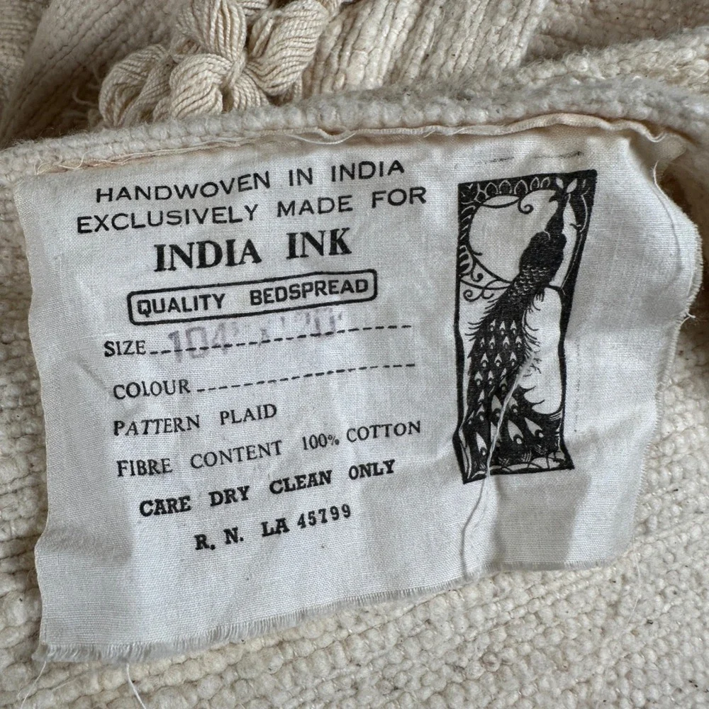 Vintage 70s India Ink Handwoven Cotton Bedspread Cream Macrame Fringe‎ Tassel